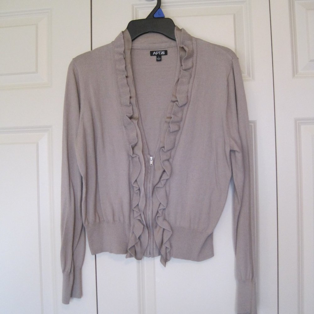Apt 9 cardigan sz L